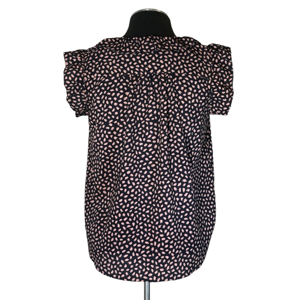 SOLD - Ann Taylor – Petite Ruffled V-Neck Pullover Top – Petite Small - Picture 6 of 10